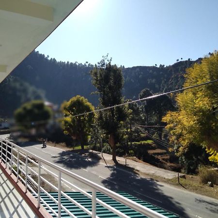Hotel Vikram Palace Barkot Kültér fotó